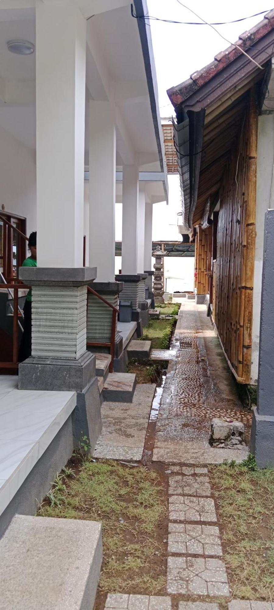 Beten Enjung Home Stay&waroeng Amed Exterior foto