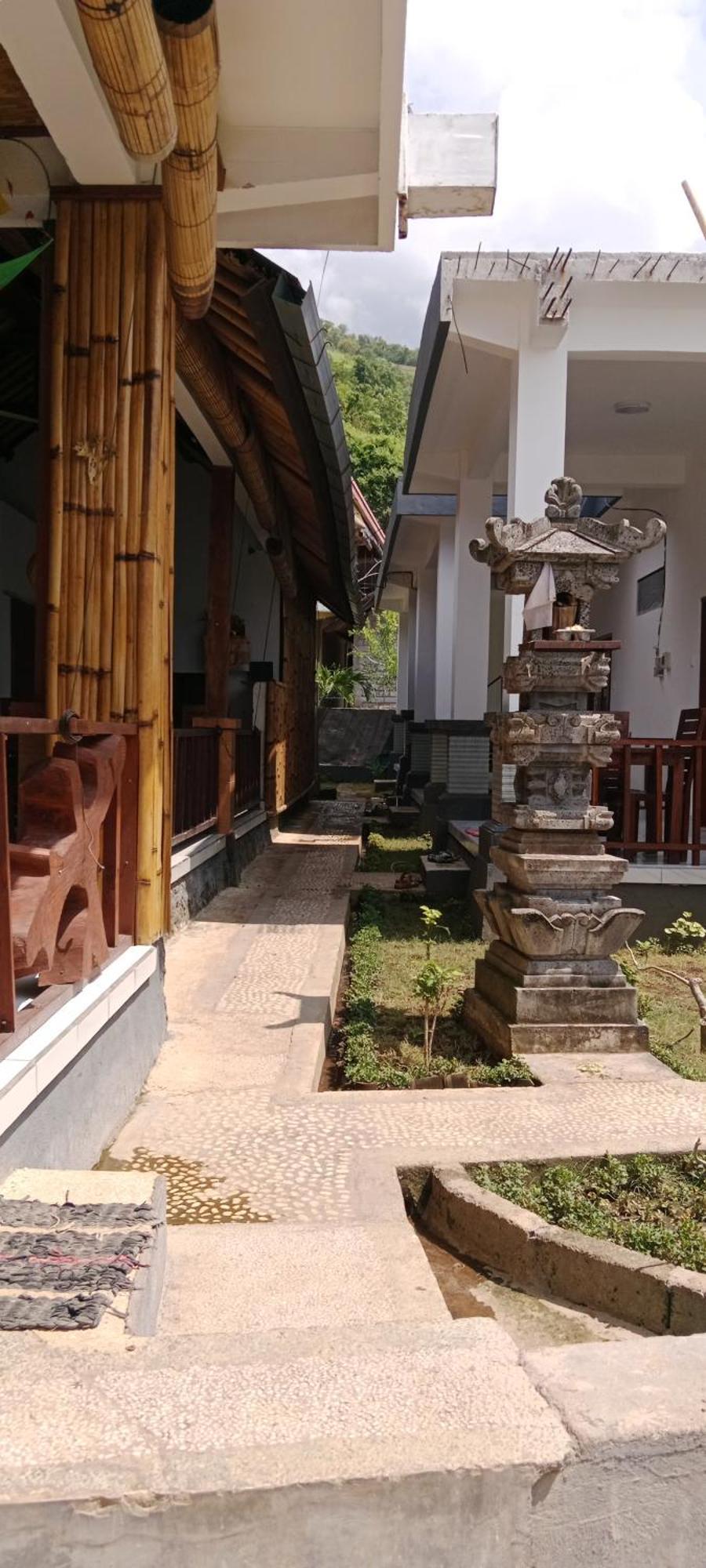Beten Enjung Home Stay&waroeng Amed Exterior foto